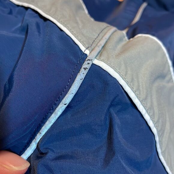 Vintage
U. S. Air Force Jacket, lined windbreaker, navy, grey, Skilcraft, Large - Picture 4 of 10